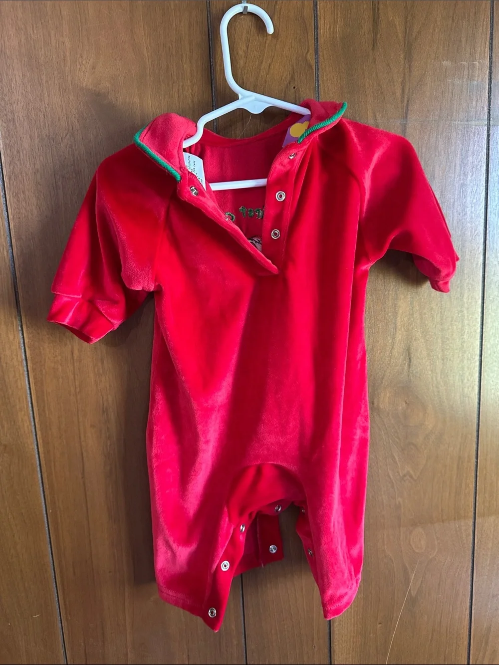 Vintage Disney Winnie the Pooh Baby’s First Christmas Velour Romper 0–3 Months R